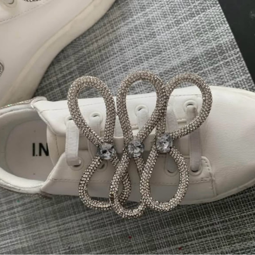 INC girls. White Sneakers with Rhinestone Embellishment. In size 6.5